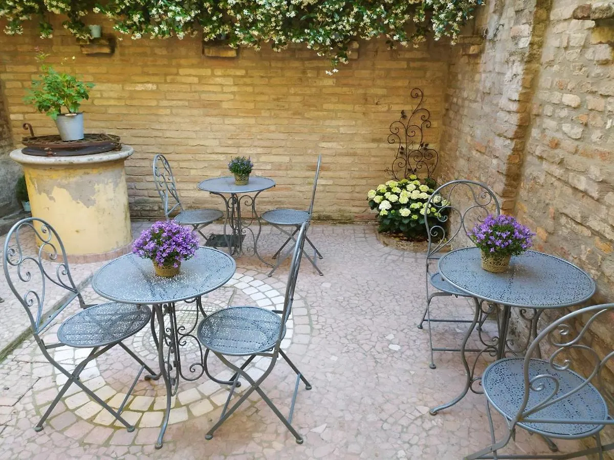 Bed and Breakfast Dimora Deco Lugo  0*, Lugo (Ravenna) Itálie