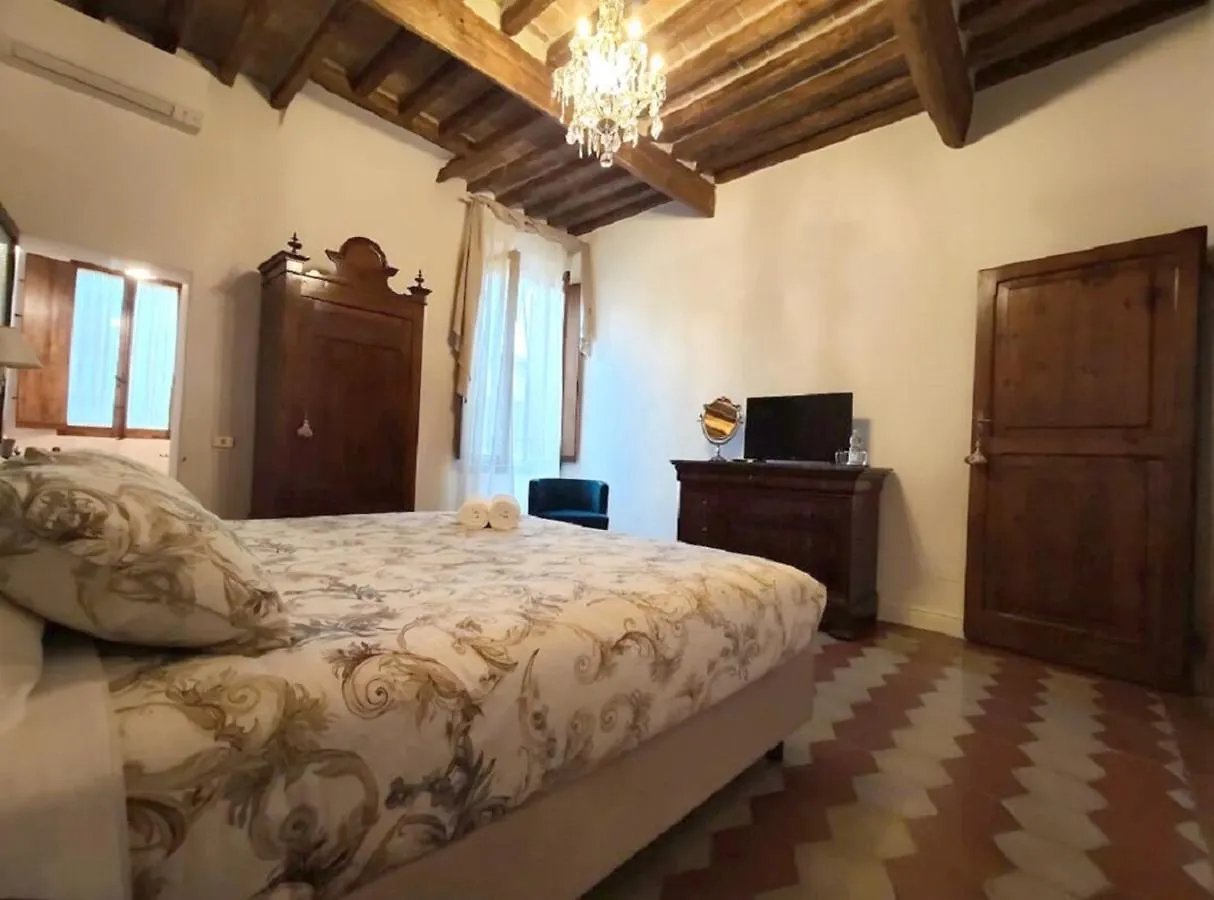 Bed and Breakfast Dimora Deco Lugo  Bed & Breakfast Lugo (Ravenna)